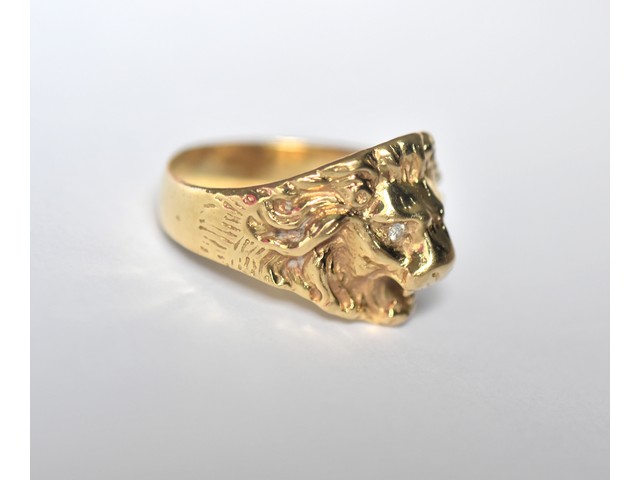 RARE PRINCE by CARAT SUTRA | Unique Designed Lion Ring | 22kt Gold Lio –  caratsutra