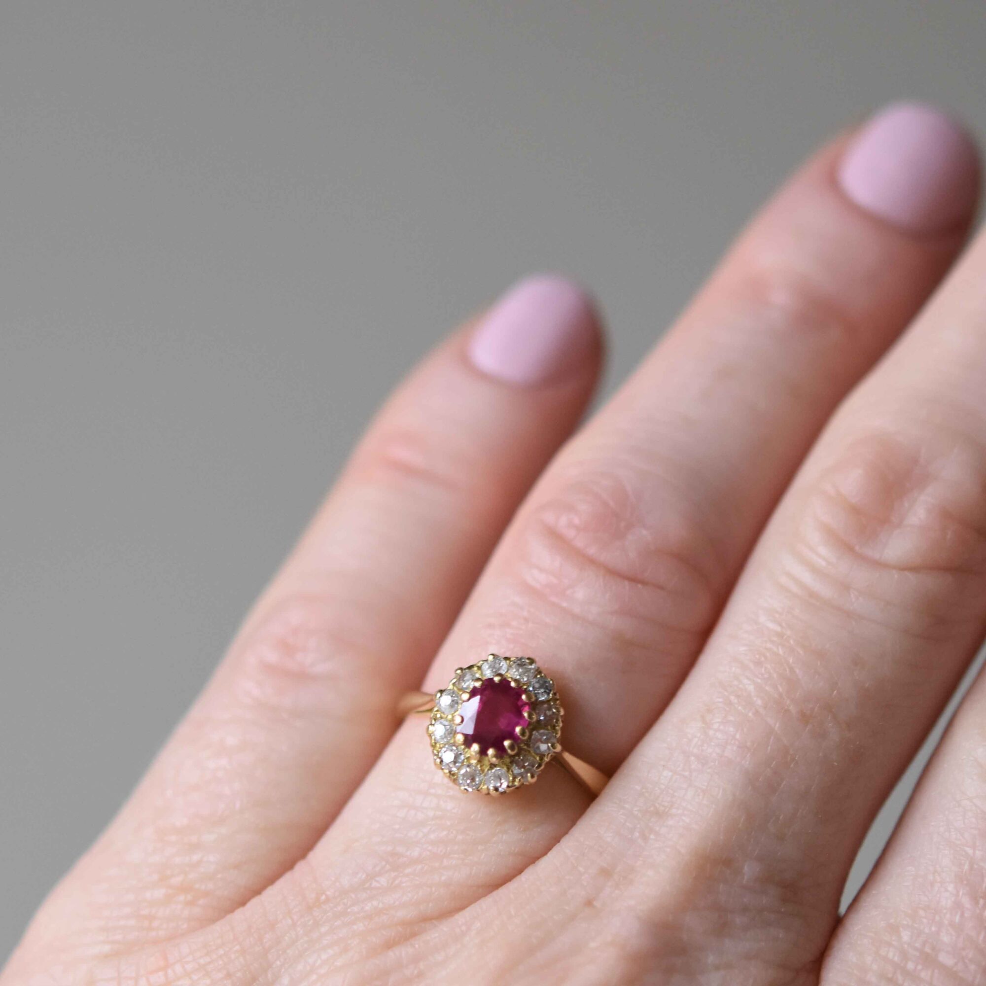 Antique Edwardian 18ct gold ruby and old cut diamond cluster ring c.1910 - Image 4