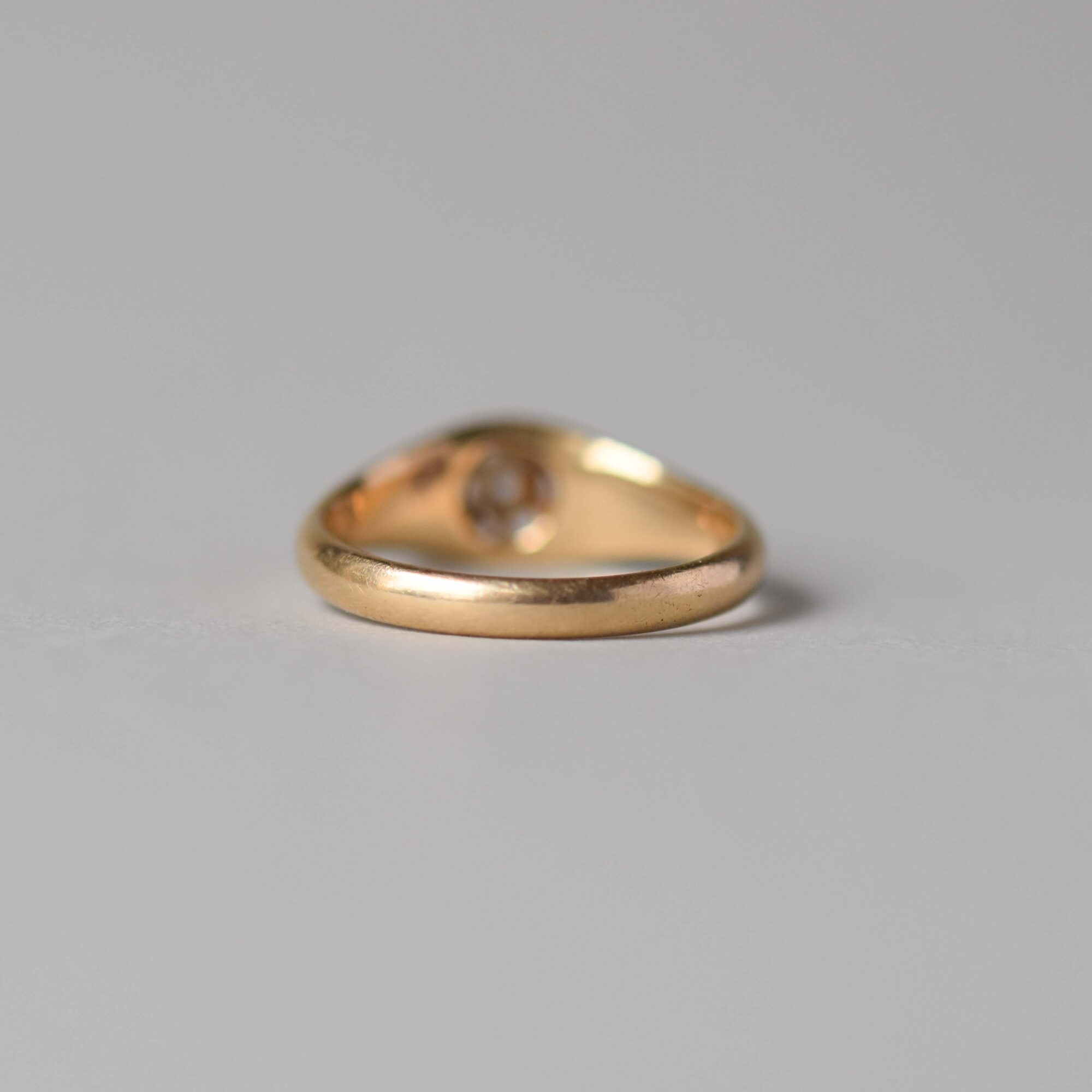 Antique 18ct gold old cut diamond belcher ring - Image 4
