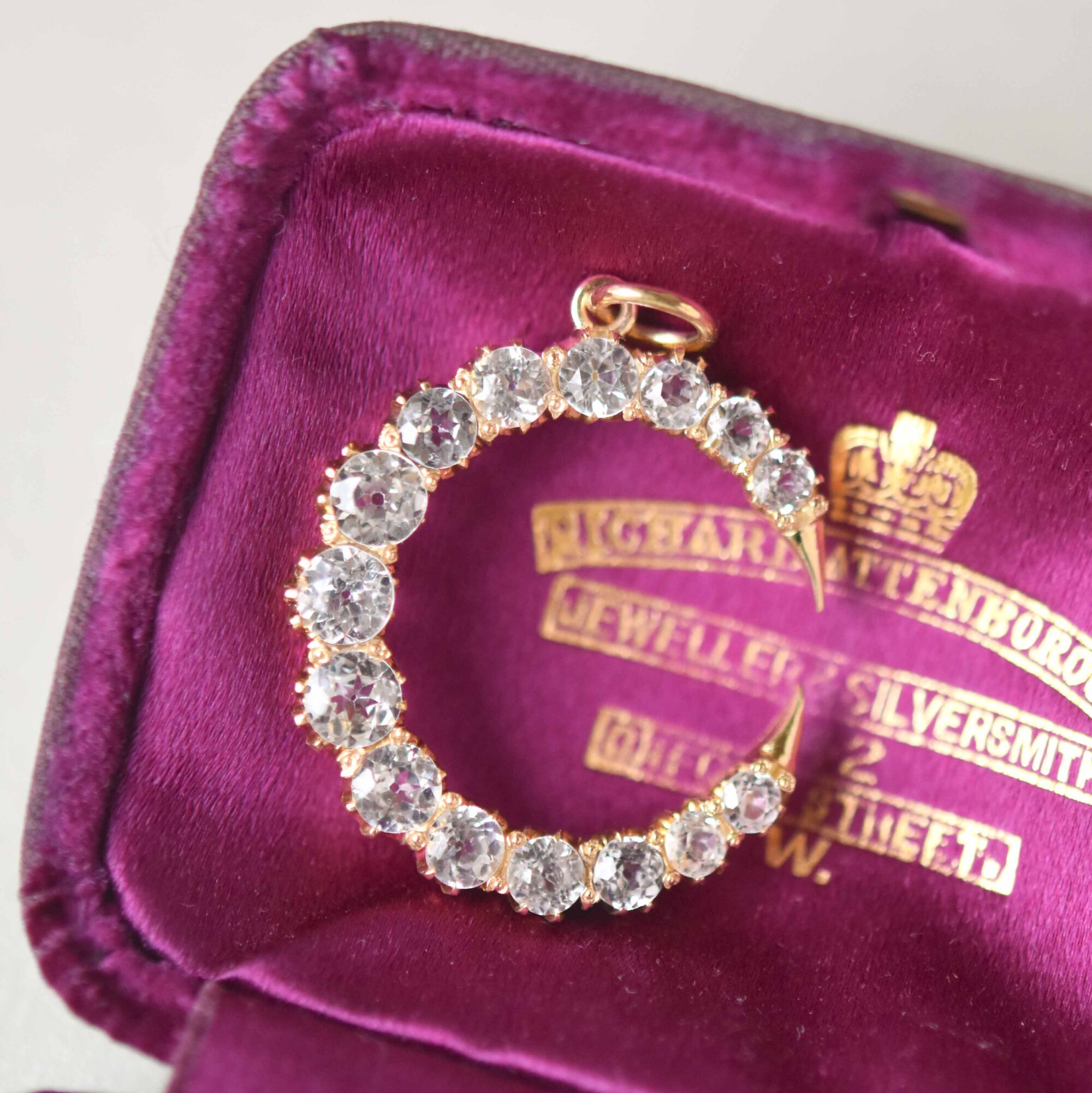 Antique 18ct gold white sapphire crescent pendant c.1920s - Image 2