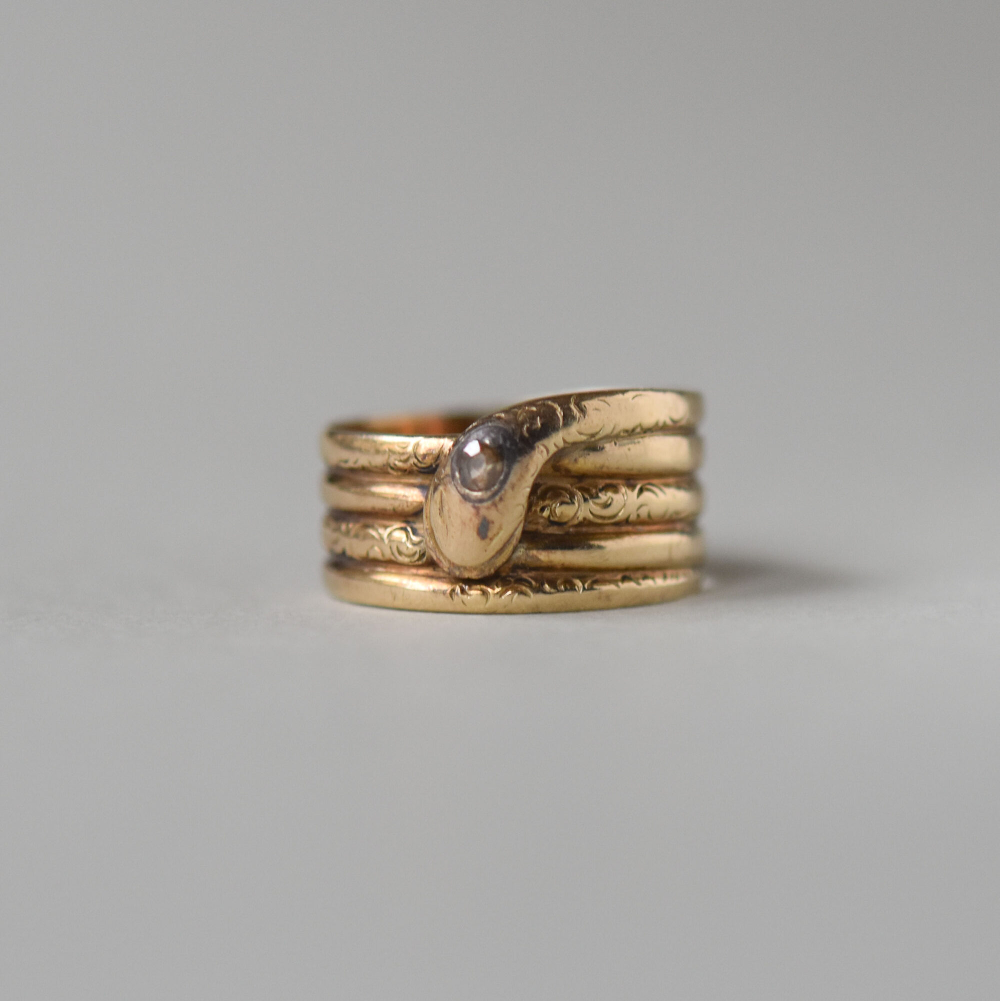 Antique 9ct gold rose cut diamond engraved snake ring