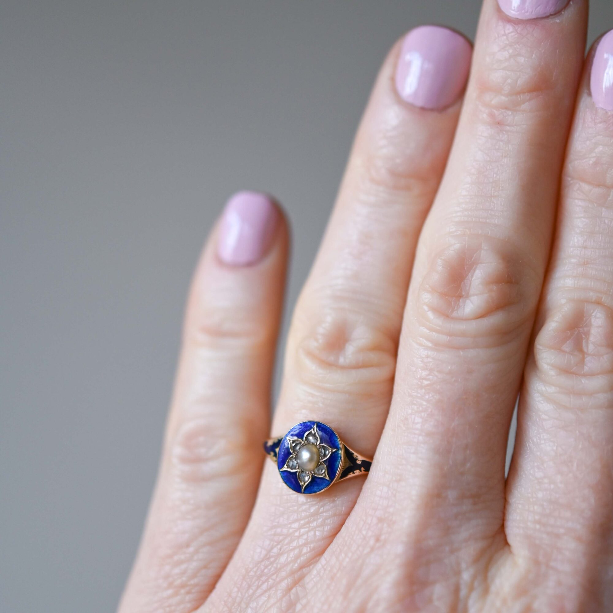 Victorian 18ct gold pearl, rose cut diamond and blue enamel starburst ring - Image 3