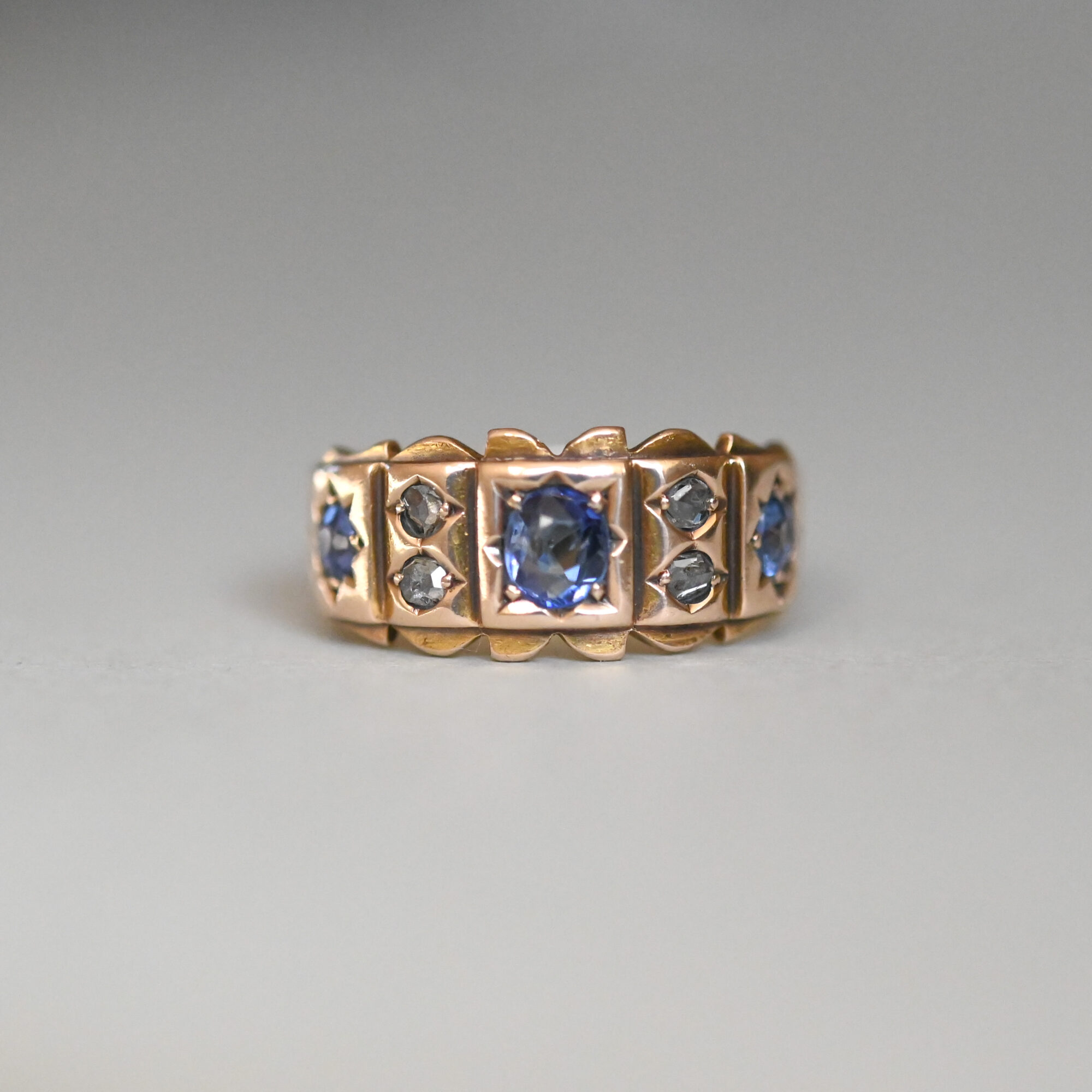 Victorian 15ct gold sapphire and rose cut diamond starburst band ring