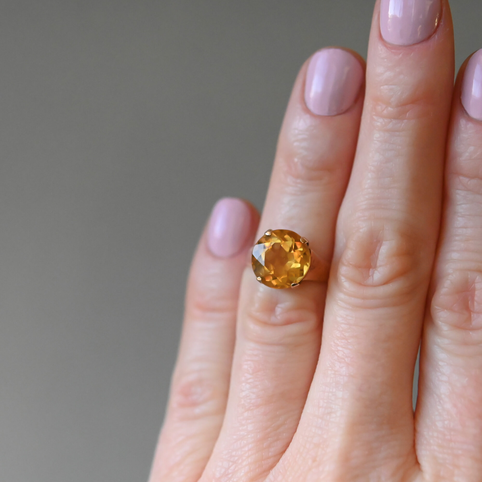 Vintage 9ct gold citrine solitaire ring - Image 3