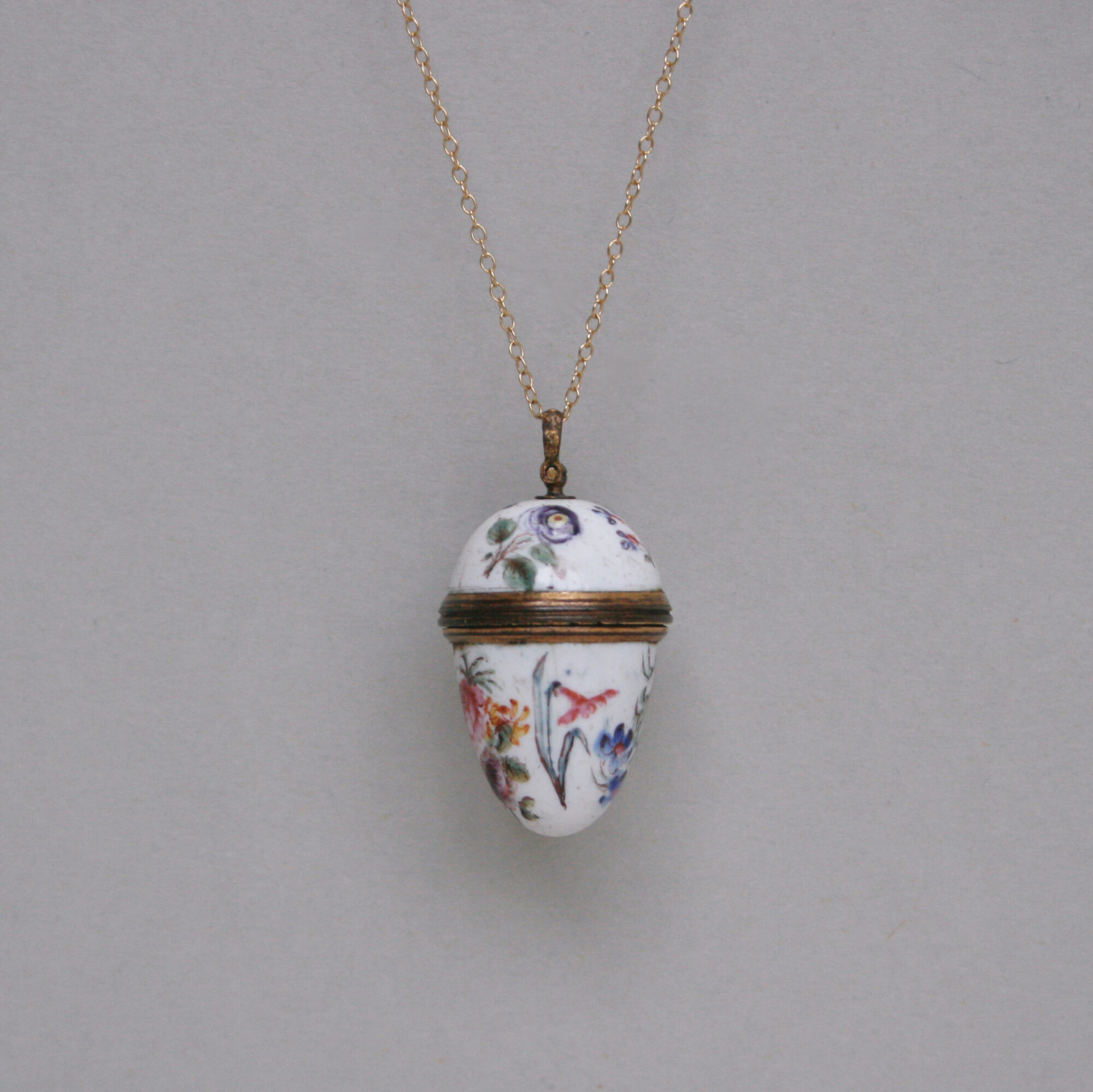 Antique Georgian English Bilston enamel egg shaped opening pendant c.1800