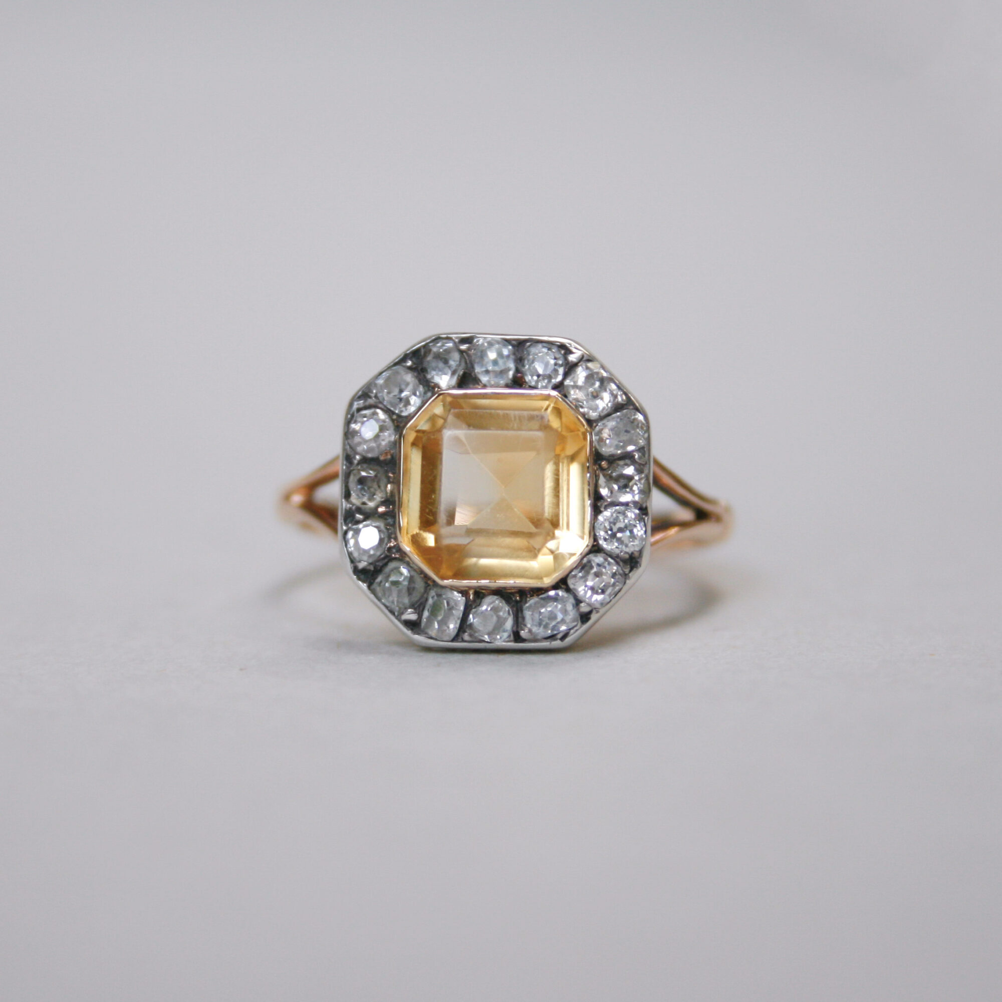 Early Victorian 15ct gold citrine and old cut diamond cluster ring, c.1840s