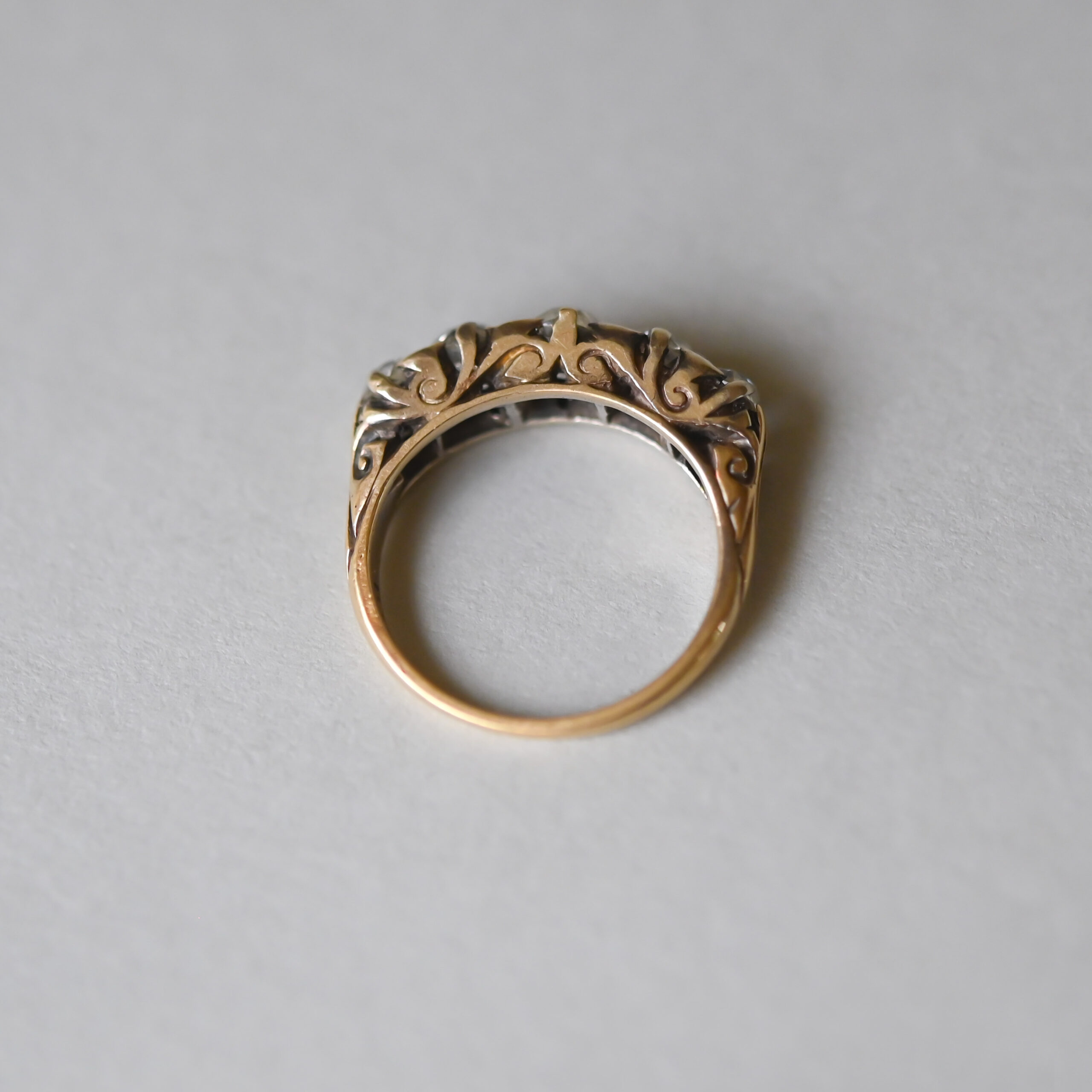 Exceptional Victorian 18ct gold old cut diamond five stone ring, c.1890 ...